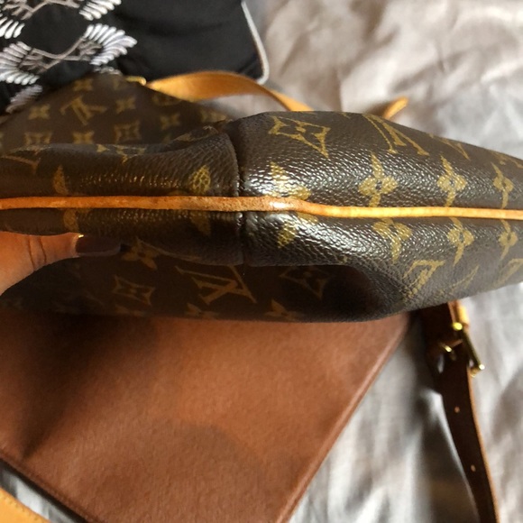 Louis Vuitton Mussette salsa GM - Picture 9 of 11